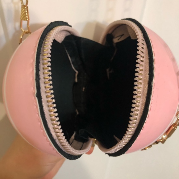 Super Cute Mini Pink Basketball Crossbody Bag - Picture 5 of 7